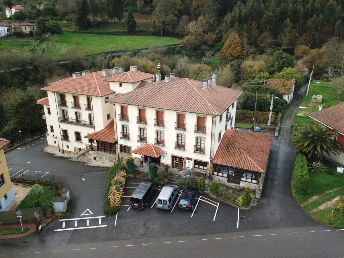 Hotel Valle Las Luinas Soto de Luiña Εξωτερικό φωτογραφία
