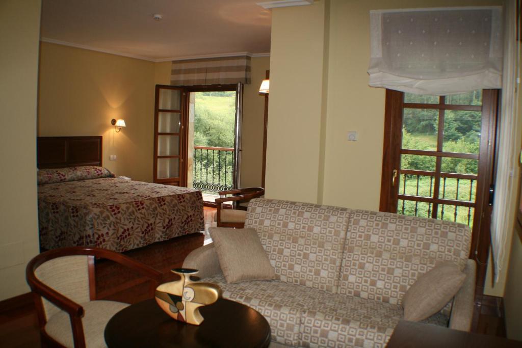 Hotel Valle Las Luinas Soto de Luiña Δωμάτιο φωτογραφία