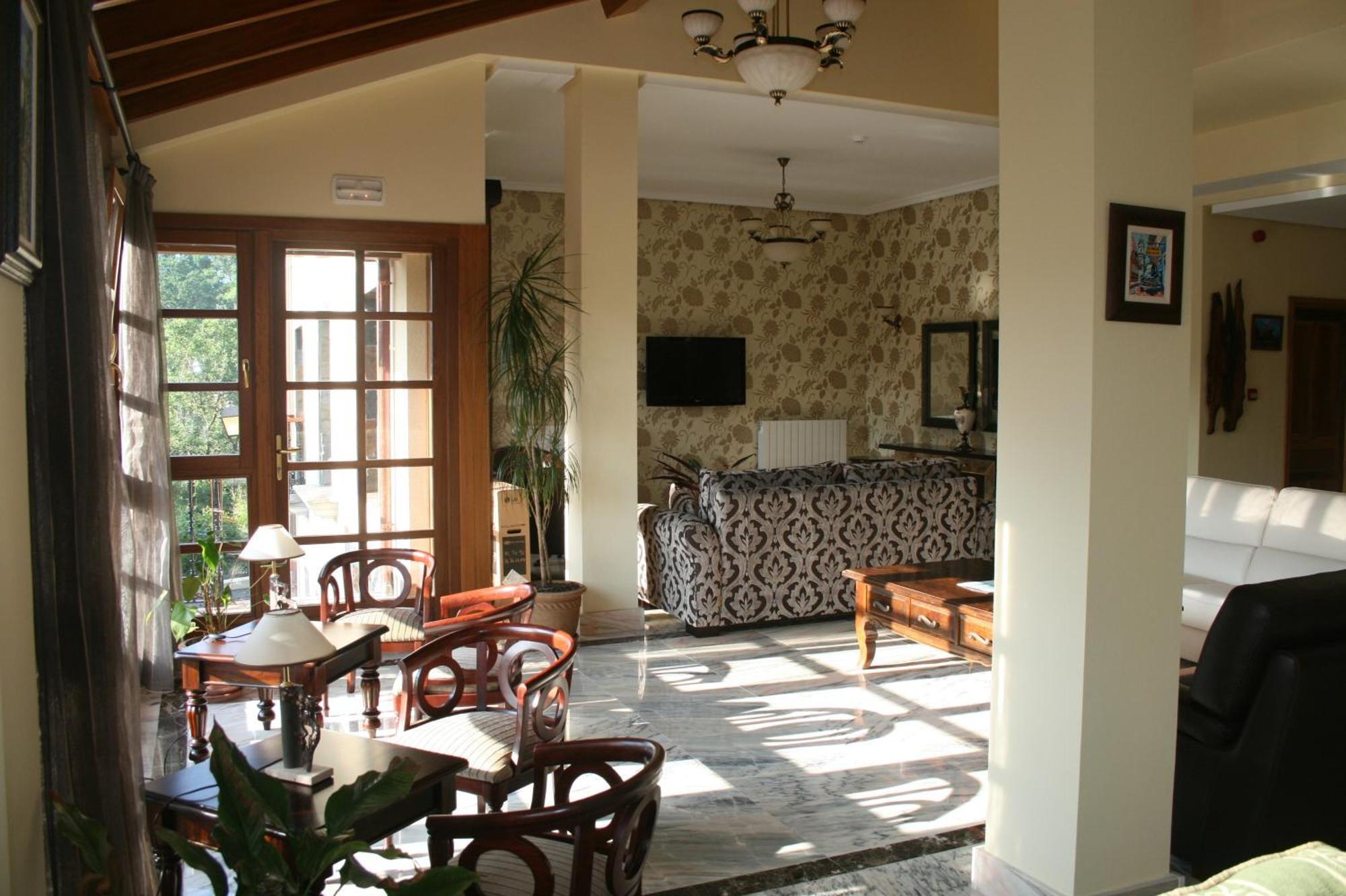 Hotel Valle Las Luinas Soto de Luiña Εξωτερικό φωτογραφία