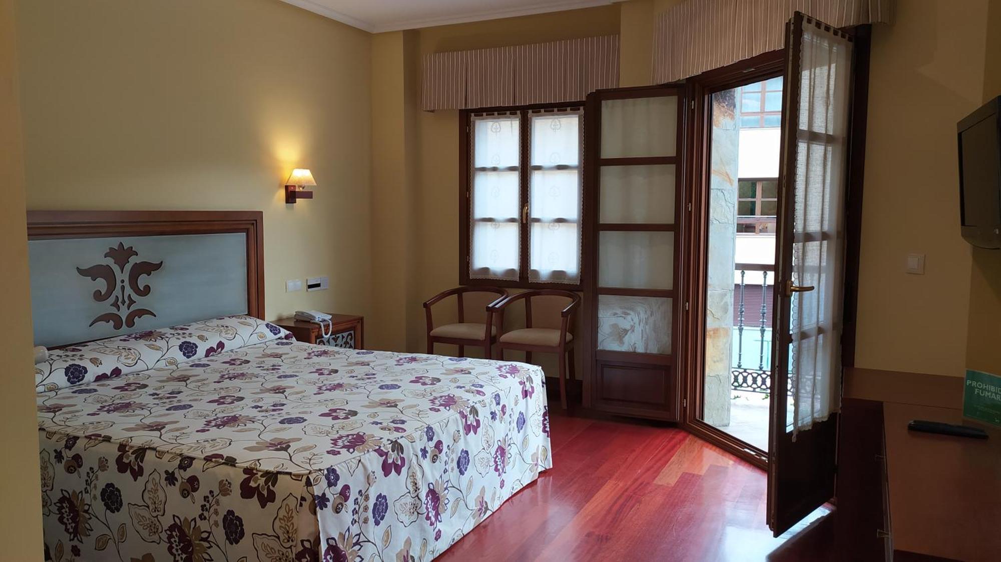 Hotel Valle Las Luinas Soto de Luiña Δωμάτιο φωτογραφία