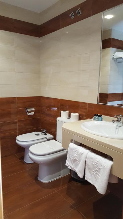 Hotel Valle Las Luinas Soto de Luiña Εξωτερικό φωτογραφία