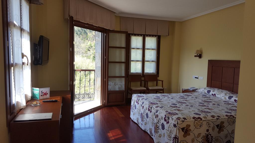 Hotel Valle Las Luinas Soto de Luiña Εξωτερικό φωτογραφία